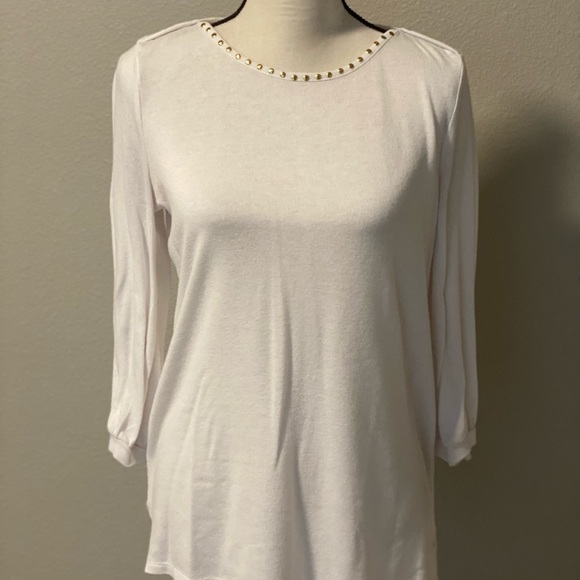 Women's Passports White Blouse w/Gold Studded detail on collar and down back - Picture 1 of 5